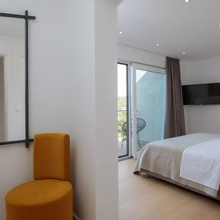 Spacious Villa With Pool In Sutivan Vila